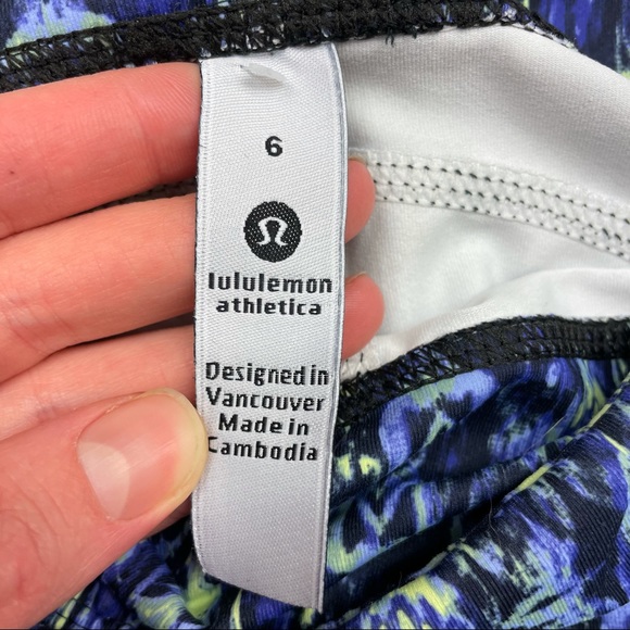 LULULEMON, Leggings, Size 6 - Picture 3 of 5